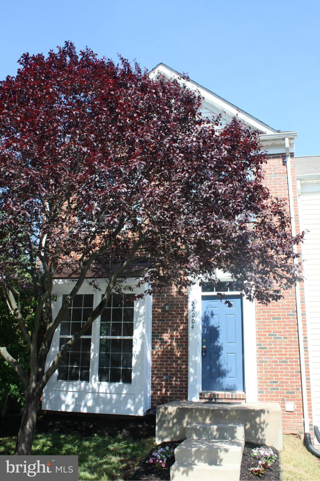 22004 Box Car Square Sterling, VA 20166 - Photo 1 of 27 Exterior (Front)