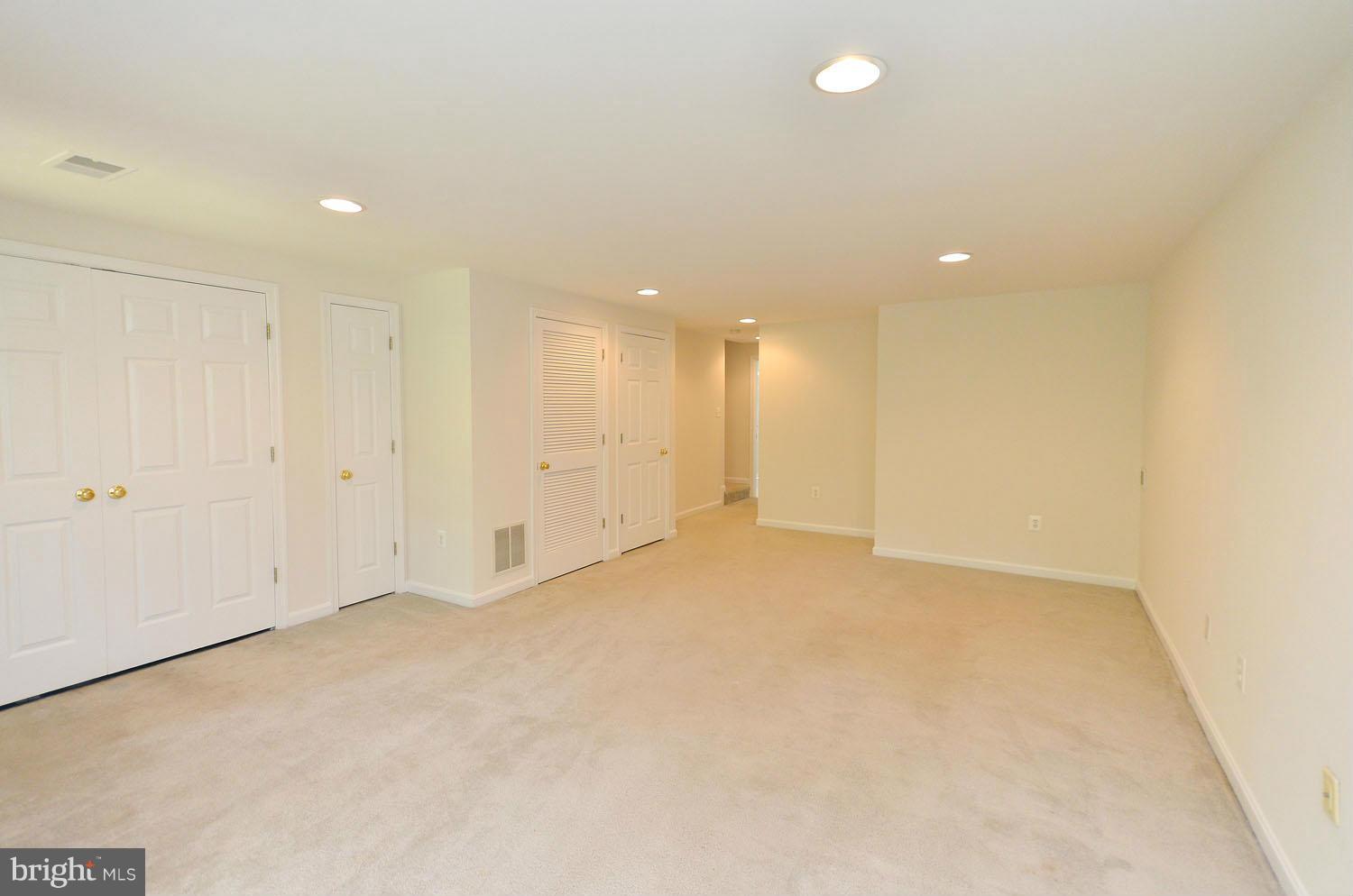 22004 Box Car Square Sterling, VA 20166 - Photo 18 of 27 Basement