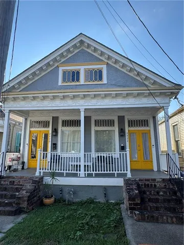 $1,450 | 2422 General Pershing Street, New Orleans, LA 70115