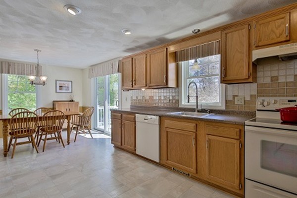 16 Trot Road Littleton, MA 01460 - Photo 10 of 28 Gallery Image 10
