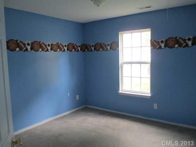 7041 Rumple Road Charlotte, NC 28262 - Photo 6 of 10 Gallery Image 6