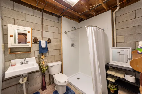 $340,000 | 2405 Birch Drive, Ferdinand, IN 47532