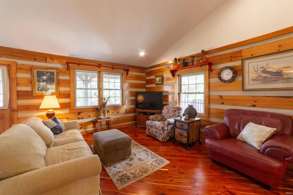 $340,000 | 2405 Birch Drive, Ferdinand, IN 47532