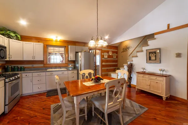 $340,000 | 2405 Birch Drive, Ferdinand, IN 47532