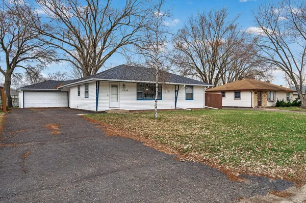 $360,000 | 11648 Ilex Street Northwest, Coon Rapids, MN 55448