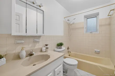 $209,999 | 14 Scenic Drive, Unit 14T, Croton-on-Hudson, NY 10520