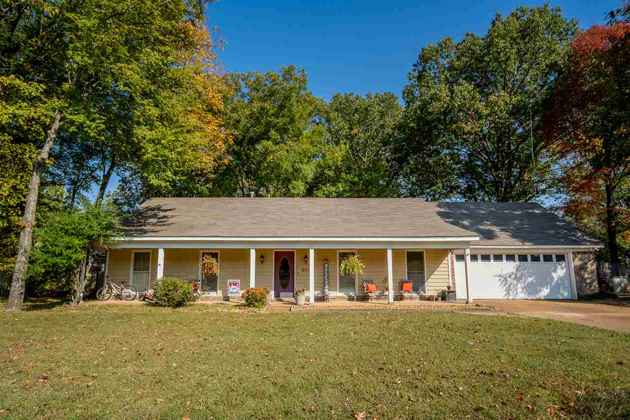 206 Glen Echo Road Collierville, TN 38017 - Photo 1 of 18 Gallery Image 1