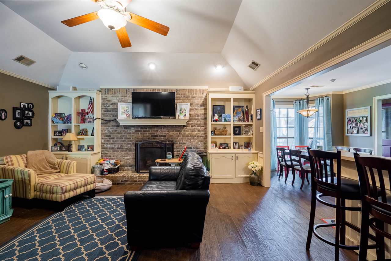 206 Glen Echo Road Collierville, TN 38017 - Photo 5 of 18 Gallery Image 5