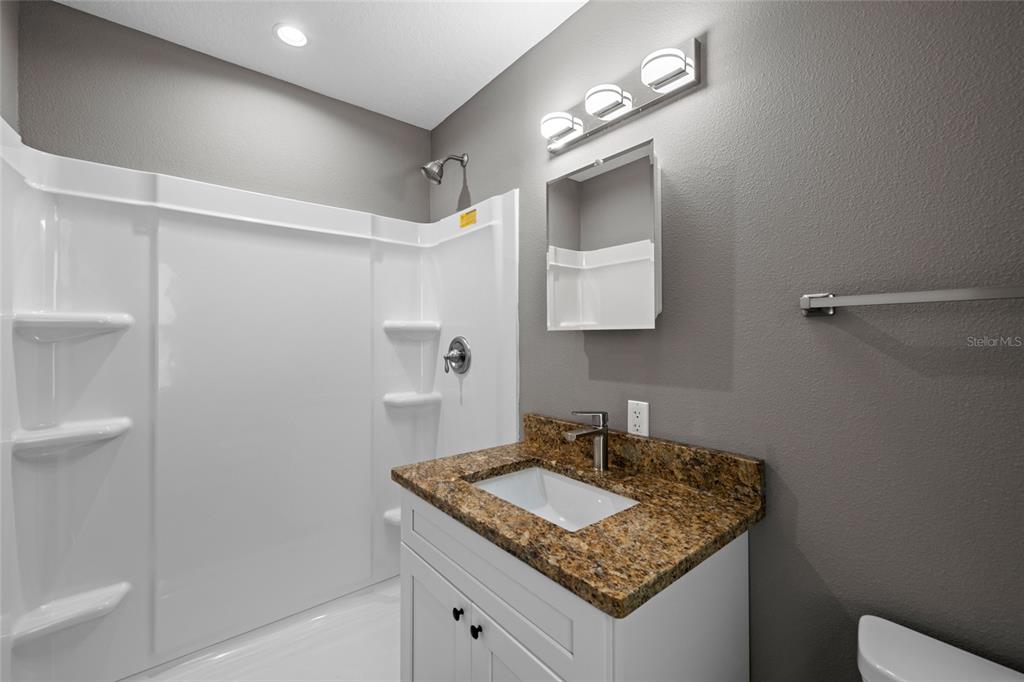 3908 Walnut Avenue Sarasota, FL 34234 - Photo 27 of 33