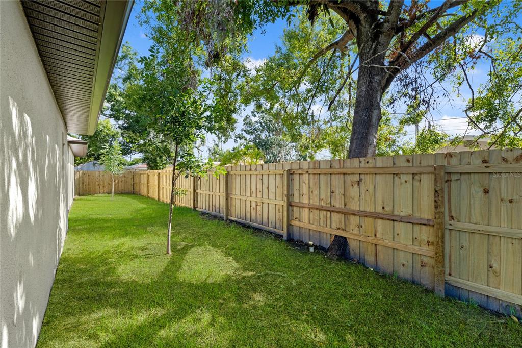 3908 Walnut Avenue Sarasota, FL 34234 - Photo 29 of 33