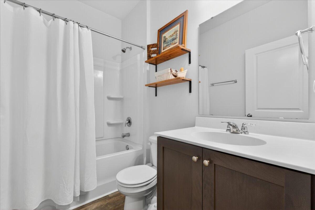 212 Rubles Lane Moncks Corner, SC 29461 - Photo 17 of 34 Guest Bathroom