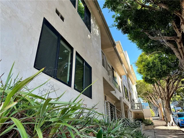 a view of an entryway