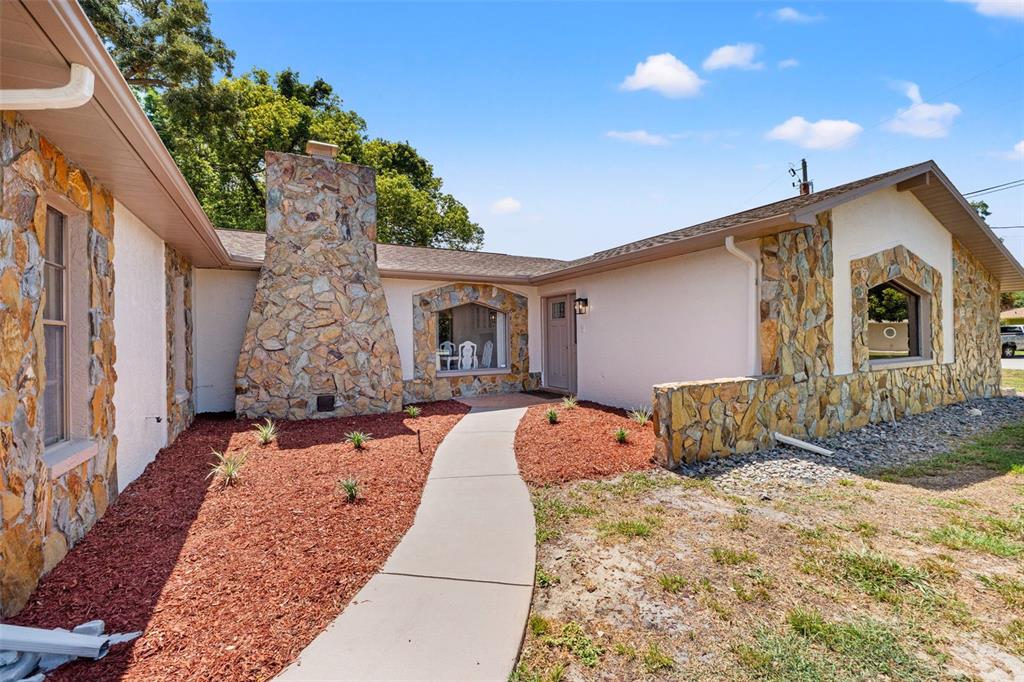 1068 Tryon Circle Spring Hill, FL 34606 - Photo 3 of 35