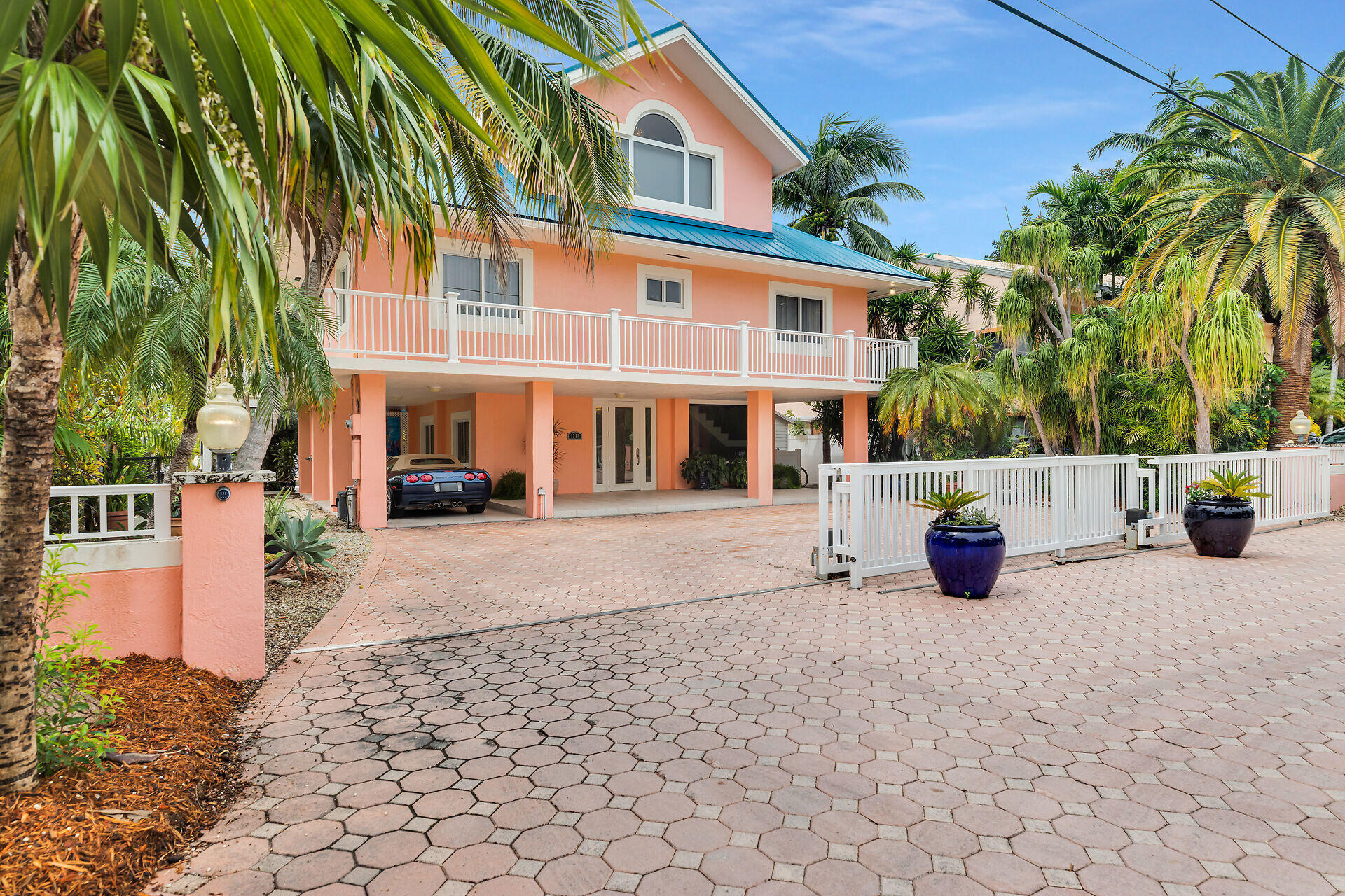 1218 Mockingbird Road Key Largo, FL 33037 - Photo 53 of 62 53