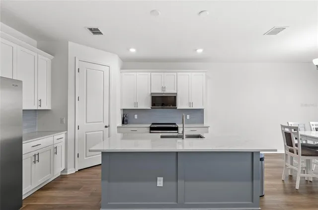 $675,000 | 2326 Gold Dust Drive, Minneola, FL 34715