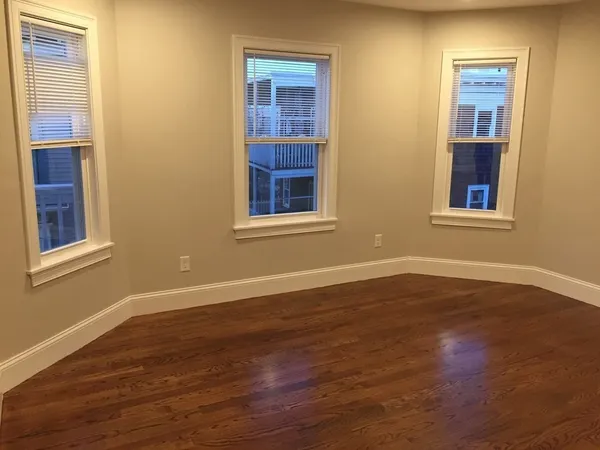 $3,400 | 6 Dawes Terrace, Unit 3, Boston, MA 02125