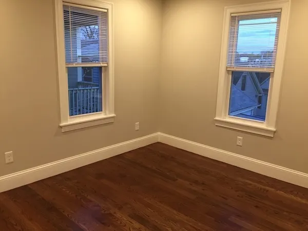 $3,400 | 6 Dawes Terrace, Unit 3, Boston, MA 02125