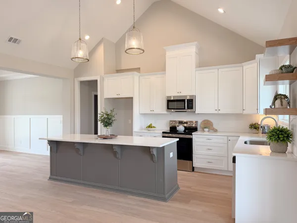 $474,900 | 3 Honeysuckle Drive, Claxton, GA 30417