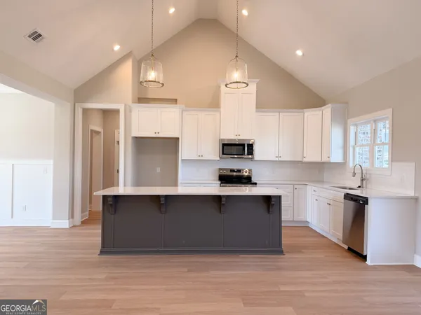 $474,900 | 3 Honeysuckle Drive, Claxton, GA 30417