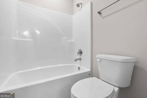 $474,900 | 3 Honeysuckle Drive, Claxton, GA 30417