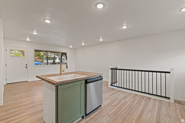 596 South 1500 East Provo, UT 84606 - Photo 6 of 49