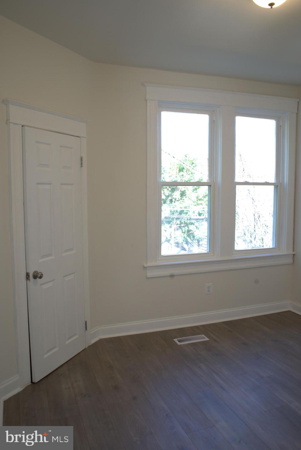 117 South Wickham Road Baltimore, MD 21229 - Photo 80 of 121 Bed2