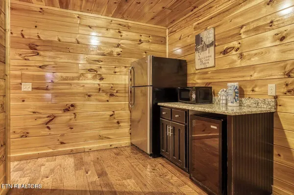 $2,299,900 | 1960 Blackthorn Trail, Sevierville, TN 37876