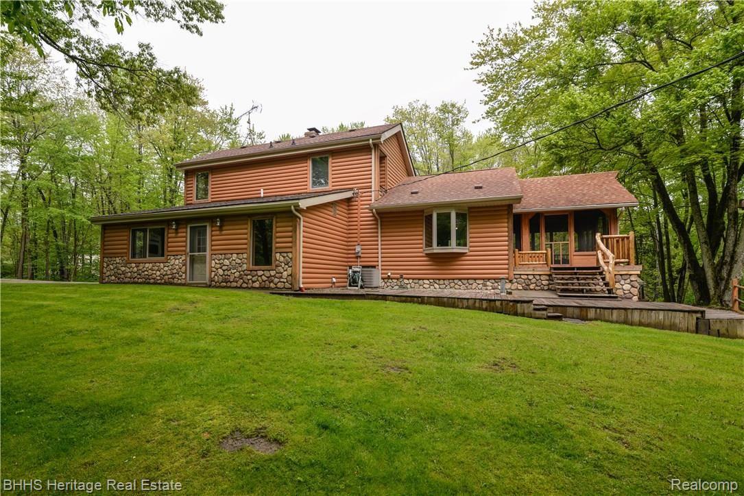 1264 North Kellogg Road Howell, MI 48843 - Photo 55 of 57 _AUG1404.jpg