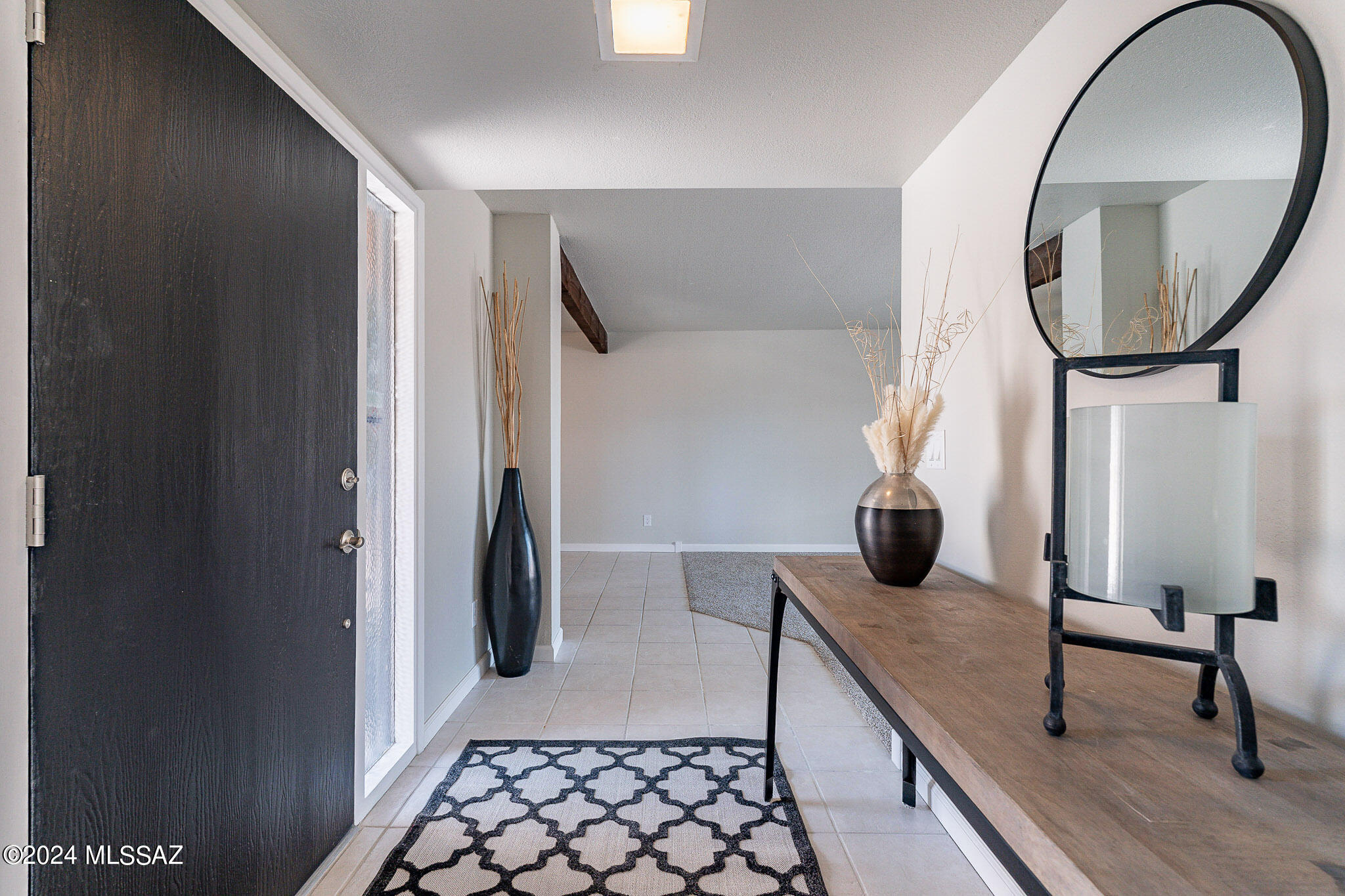 4258 East Presidio Road Tucson, AZ 85712 - Photo 6 of 28 Gallery Image 6