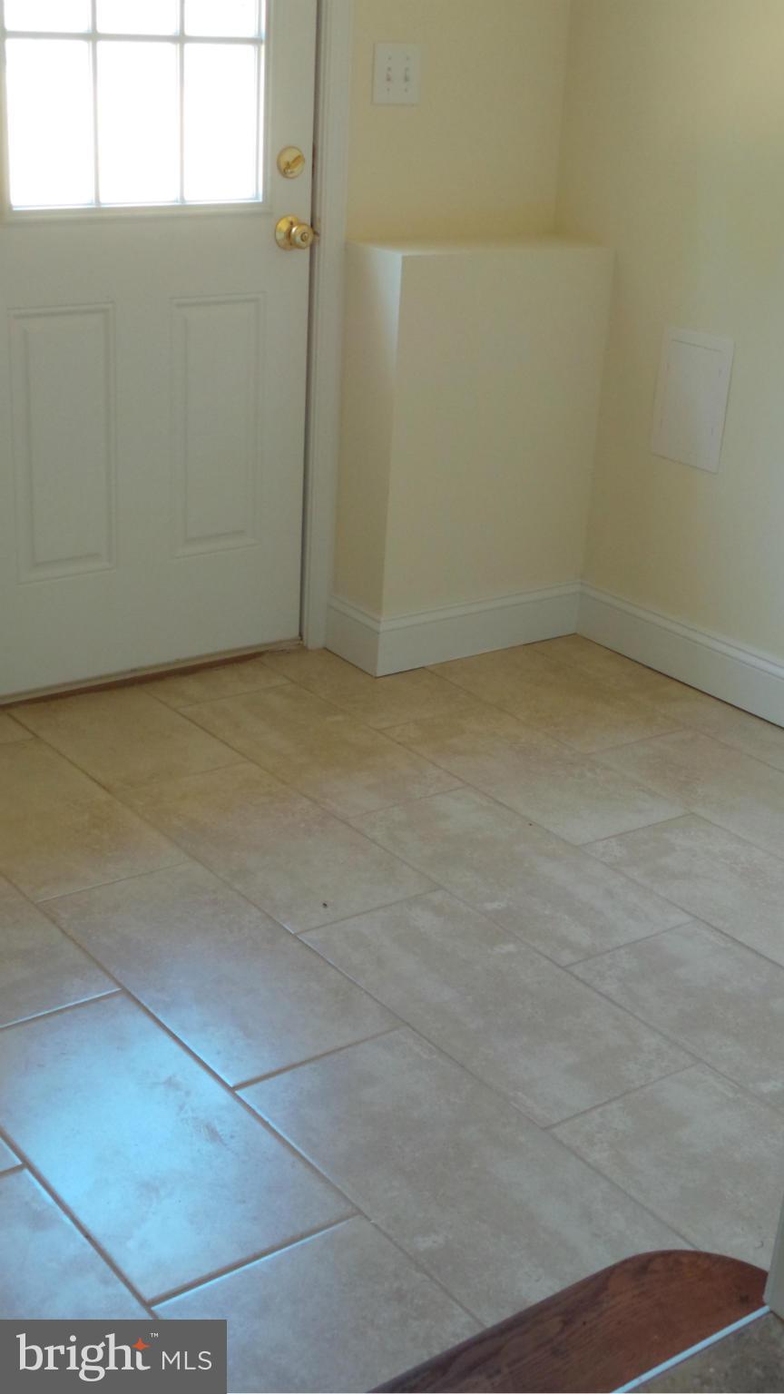 2015 Courthouse Road Stafford, VA 22554 - Photo 27 of 28 Mud Room