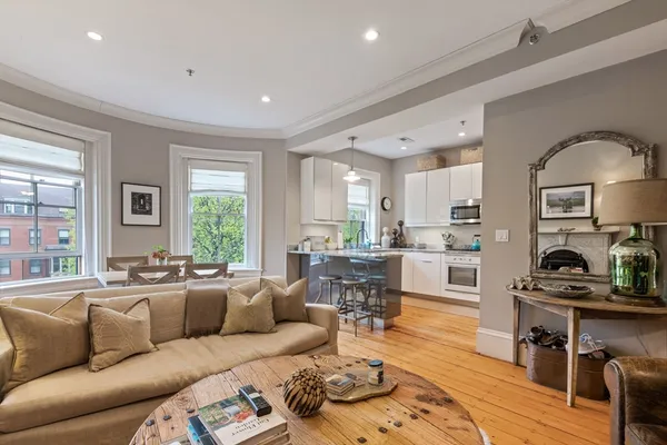 $5,650 | 35 Union Park, Unit 5, Boston, MA 02118