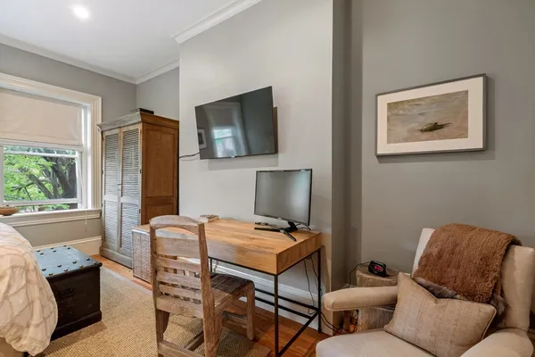 $5,650 | 35 Union Park, Unit 5, Boston, MA 02118