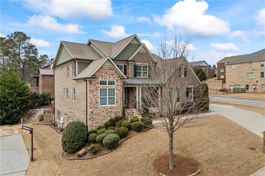 8910 Ellesmere Drive Cumming, GA 30041 - Photo 5 of 126