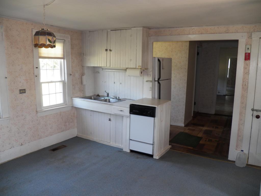 8 Mt Delight Road Deerfield, NH 03037 - Photo 5 of 21