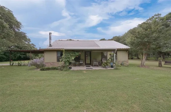 $358,000 | 408 County Road 4856, Newark, TX 76071