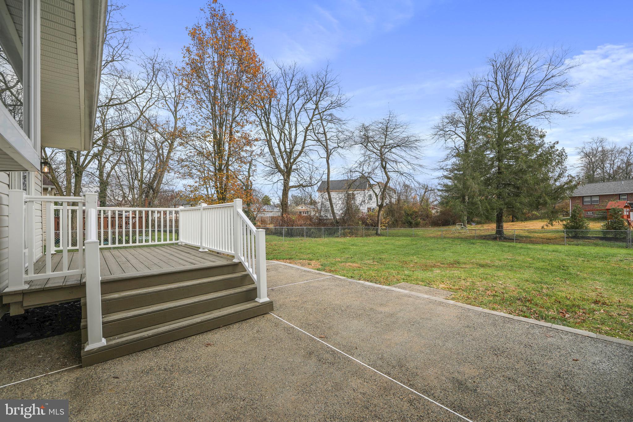 308 Farmdale Road Moorestown, NJ 08057 - Photo 46 of 47 a view of backyard with green space