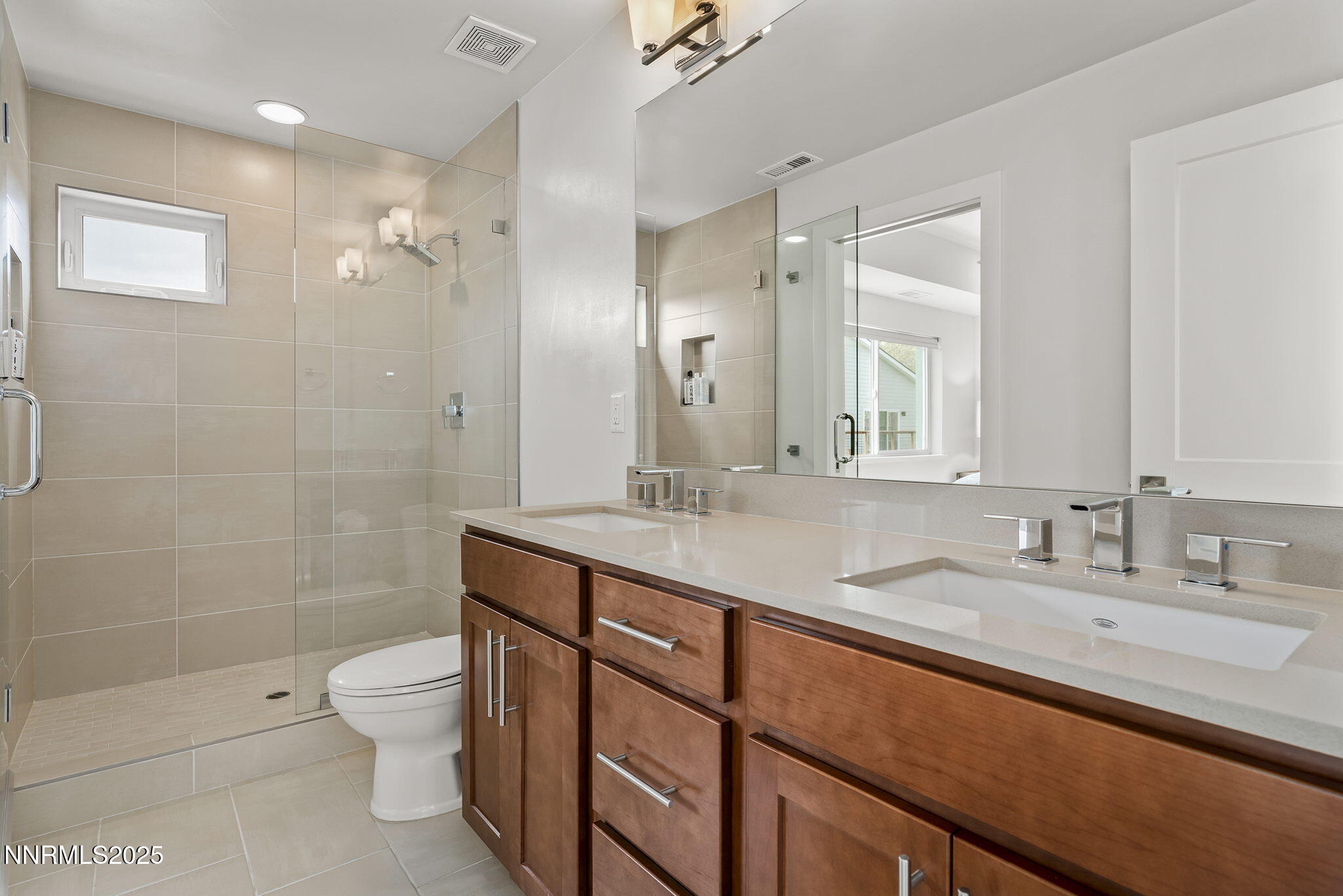 210 Stewart Street Reno, NV 89501 - Photo 16 of 26 12-web-or-mls-_DSC0420