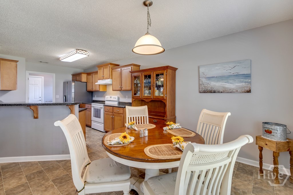 285 Creekside Circle Ellabell, GA 31308 - Photo 12 of 30