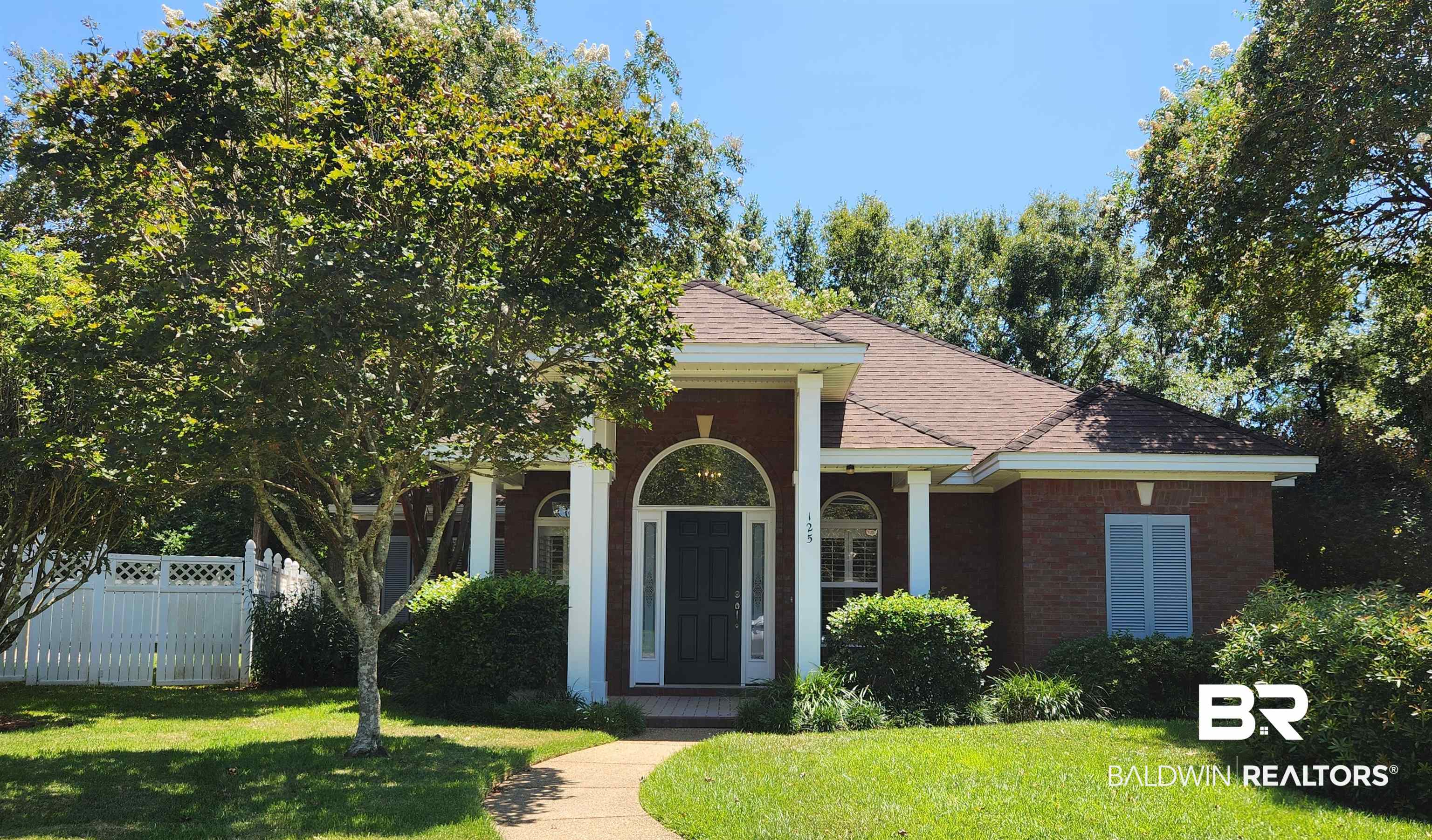 125 Kensington Court Fairhope, AL 36532 - Photo 1 of 15