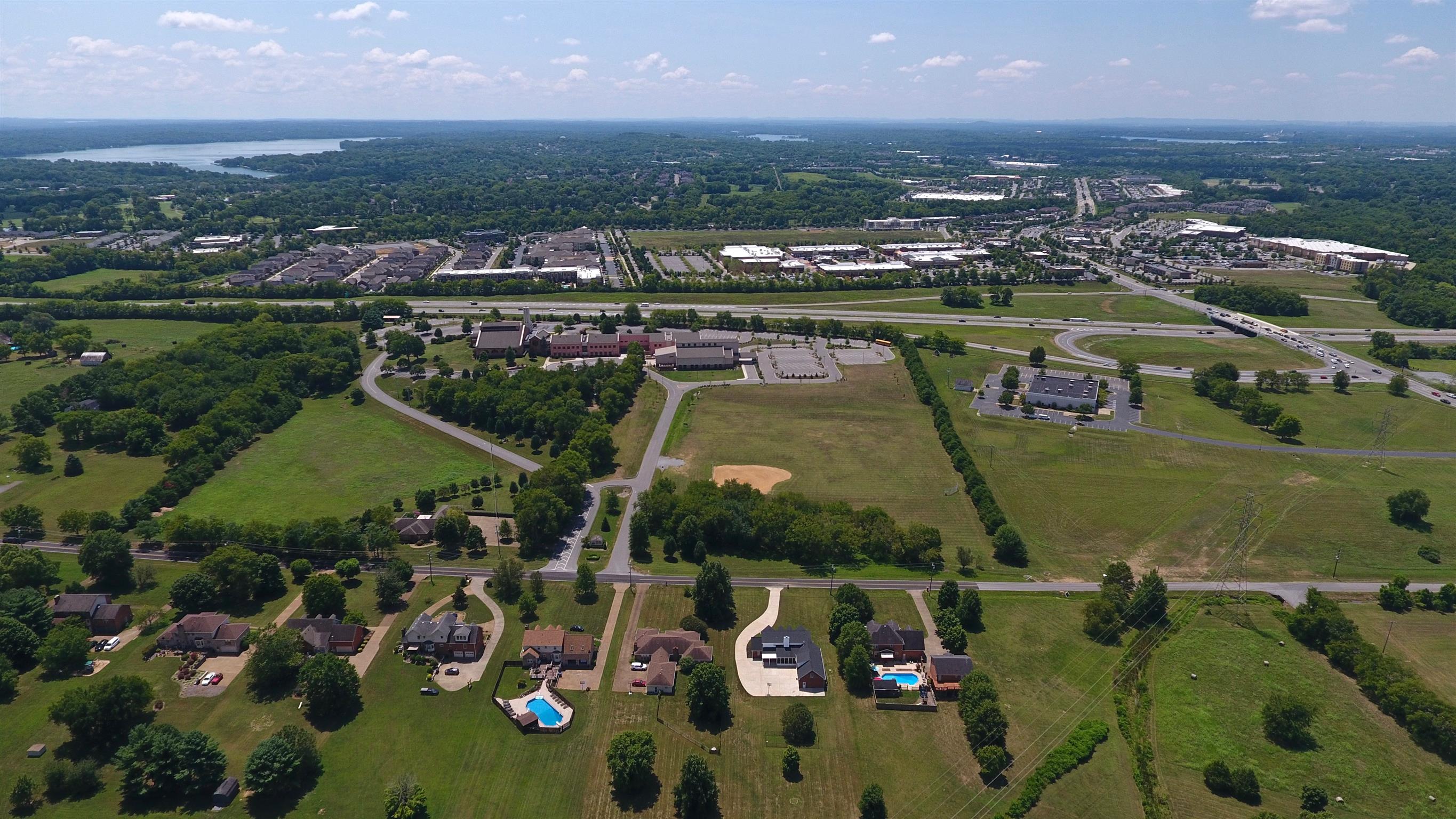1734 Stop 30 Road Hendersonville, TN 37075 - Photo 4 of 30 Easy access to the Lake, Shopping and Vietnam Veterans Pkwy/ TN 386