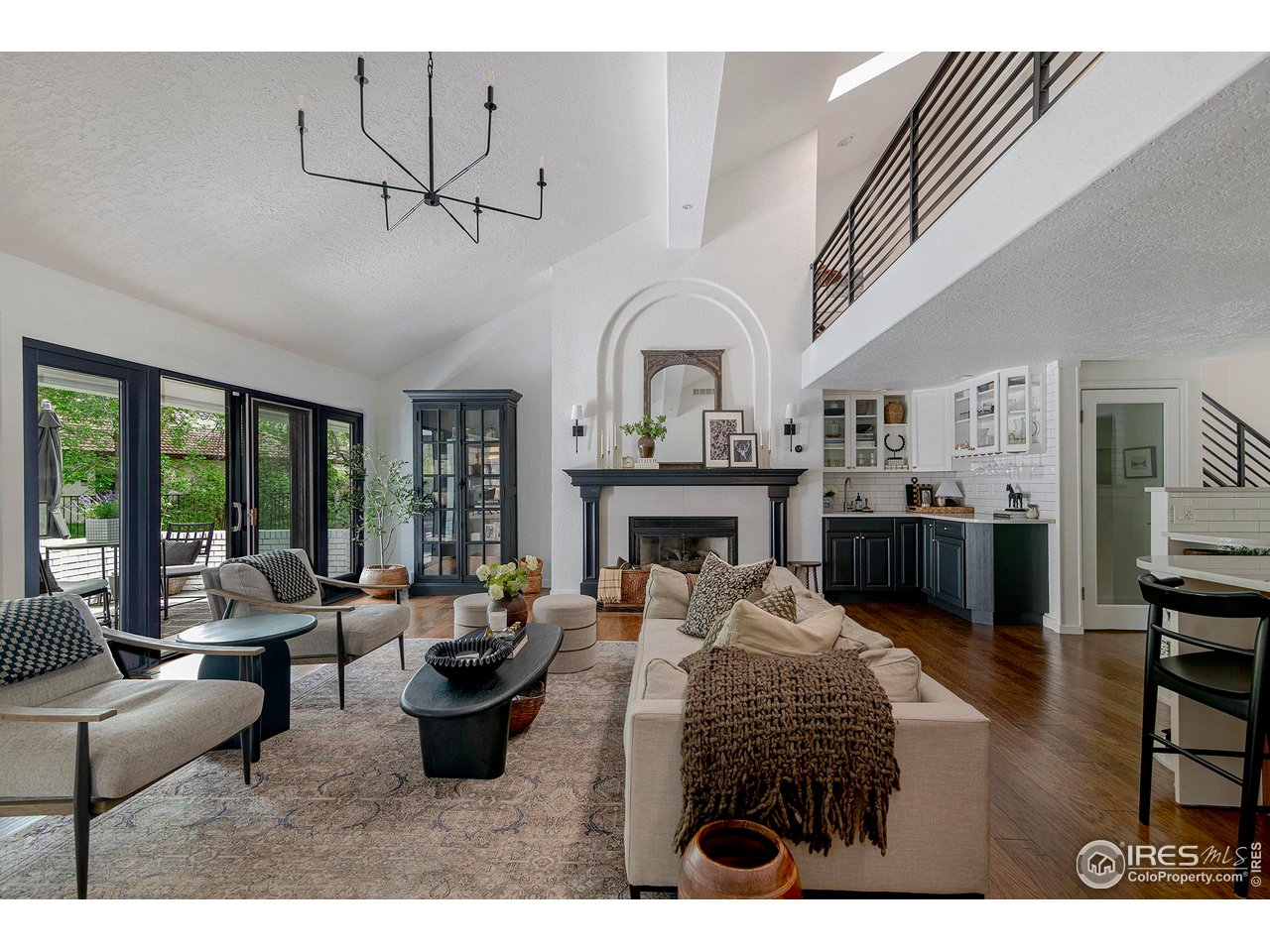 7204 Rustic Trail Boulder, CO 80301 - Photo 9 of 40