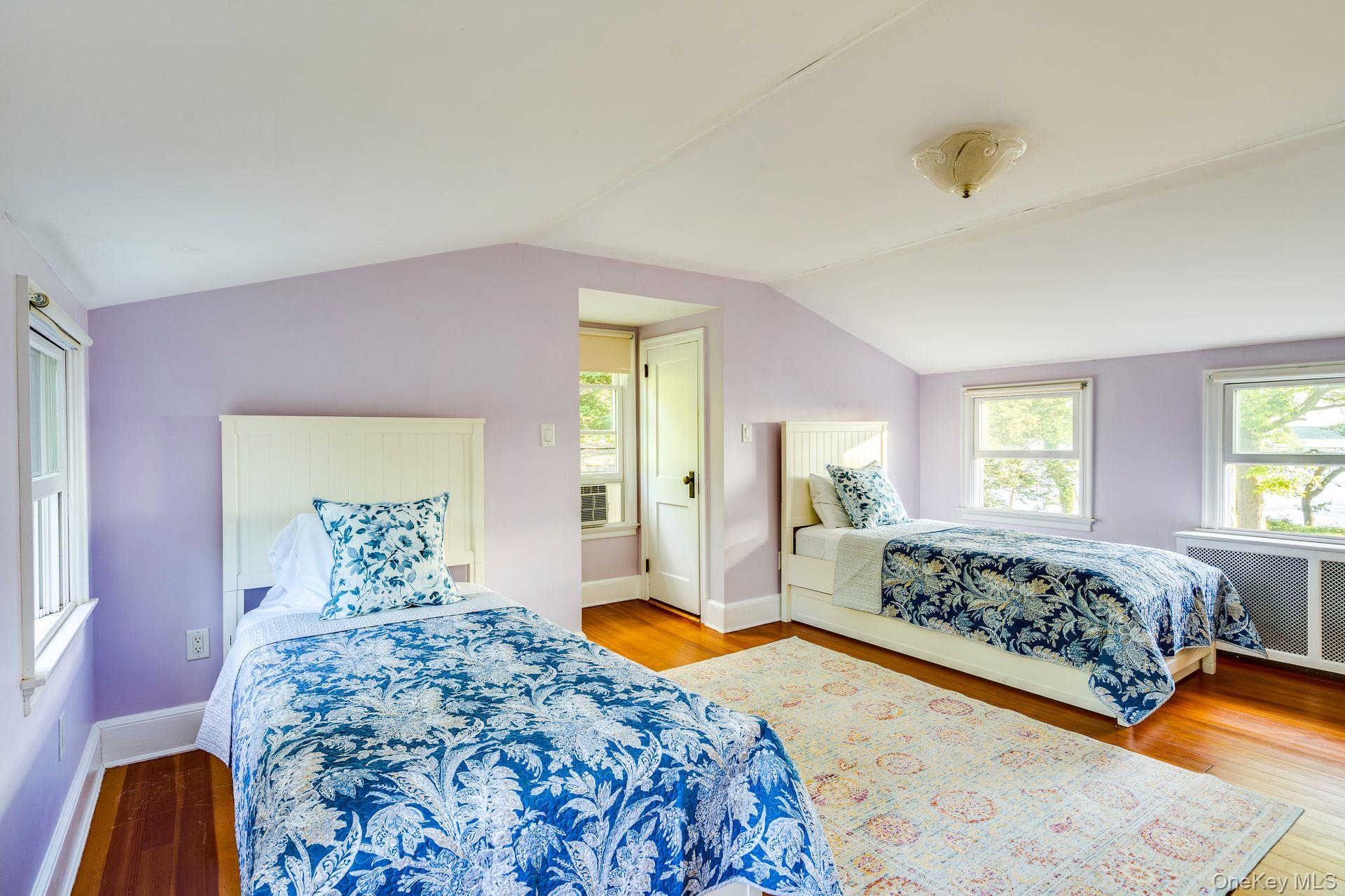 140 Old Winkle Point Road Northport, NY 11768 - Photo 21 of 38