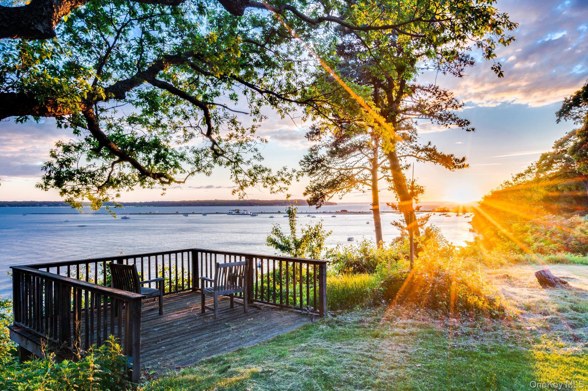 140 Old Winkle Point Road Northport, NY 11768 - Photo 29 of 38