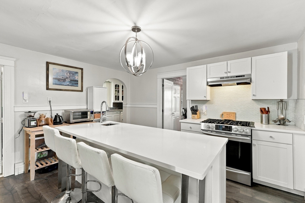 43 Chilmark Street Worcester, MA 01604 - Photo 8 of 36 Gallery Image 8