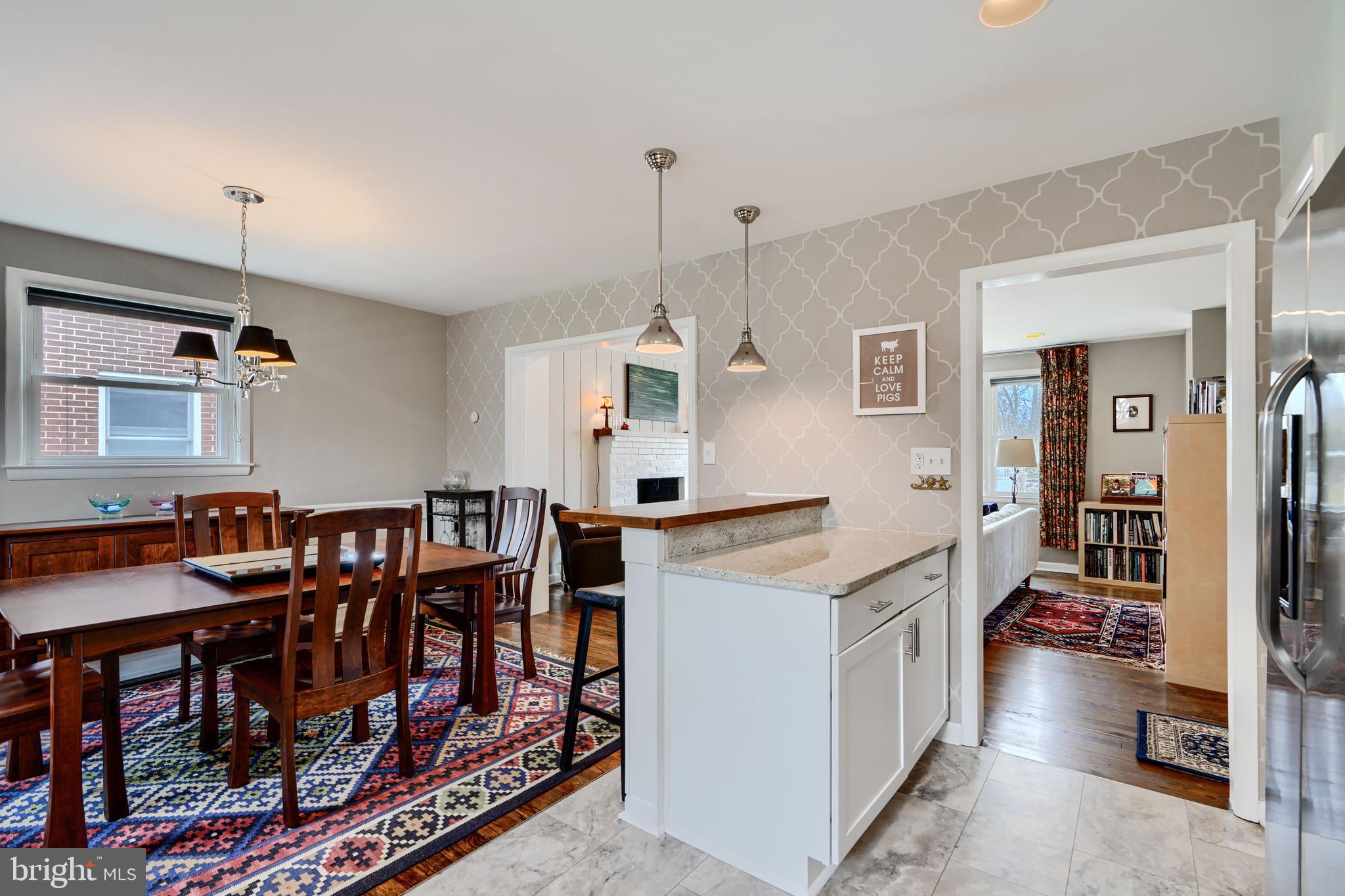 513 Windwood Road Baltimore, MD 21212 - Photo 11 of 36 Looking to dining area