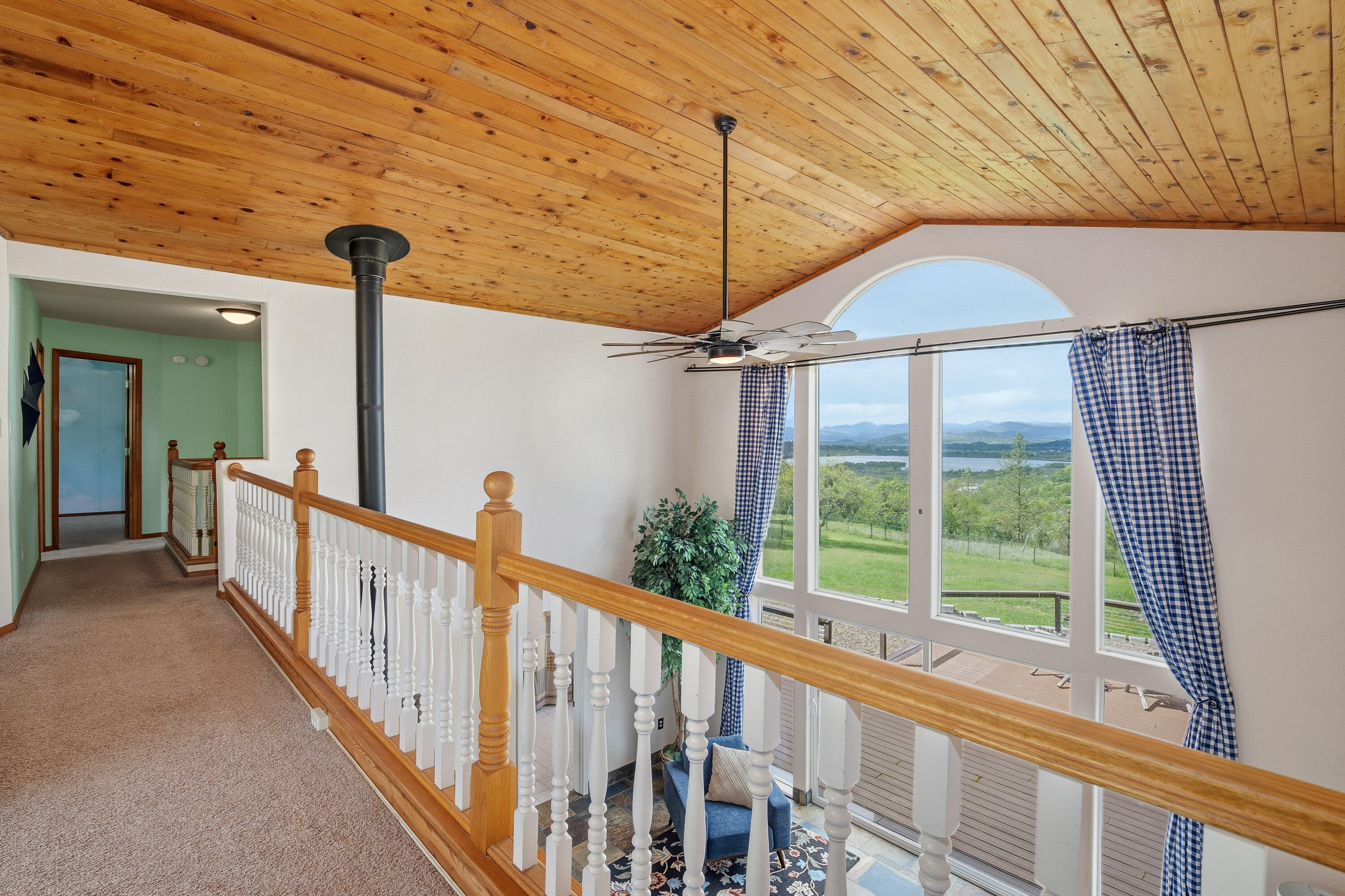 3850 East Antelope Road Eagle Point, OR 97524 - Photo 27 of 44 3850 E Antelope Rd (27)