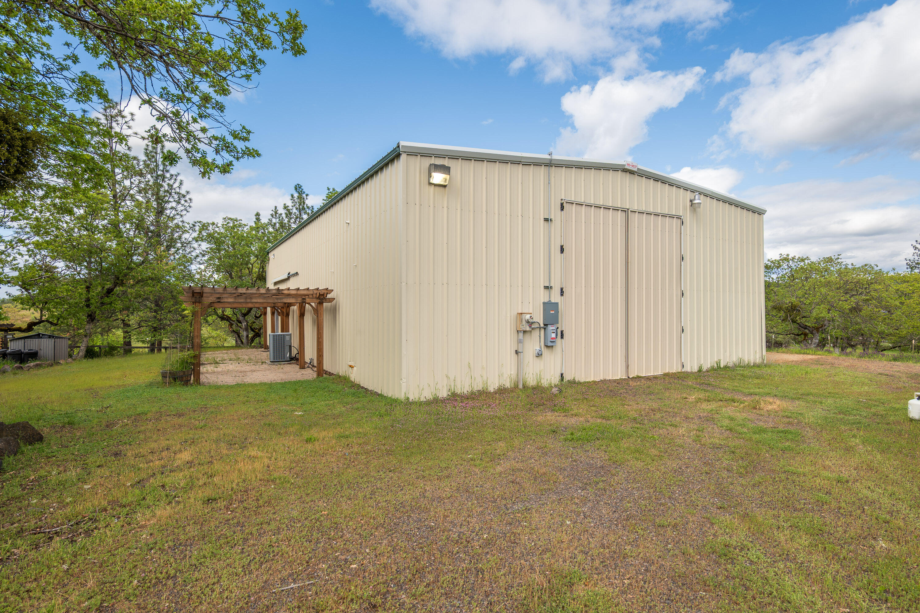 3850 East Antelope Road Eagle Point, OR 97524 - Photo 39 of 44 3850 E Antelope Rd (39)