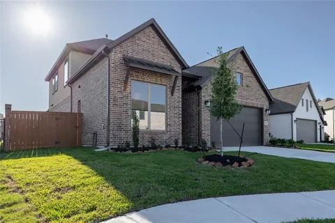 $439,990 | 15803 Lecht Drive, Humble, TX 77346