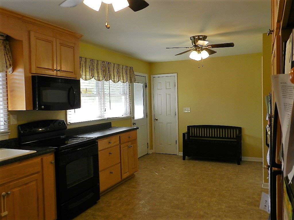 229 Bonner Road Gaffney, SC 29341 - Photo 6 of 29