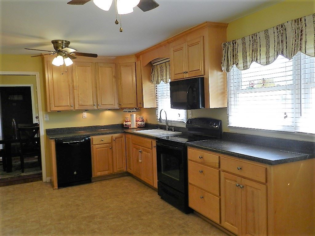 229 Bonner Road Gaffney, SC 29341 - Photo 7 of 29